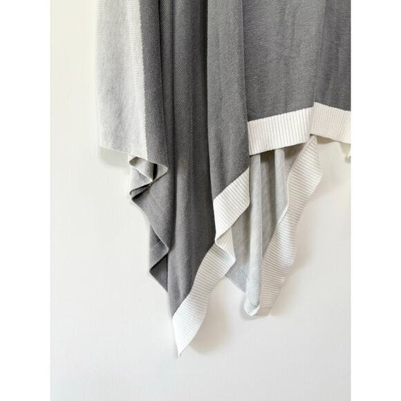 Lululemon Hatha Wrap in Raceway Grey & White OS - Picture 5 of 7